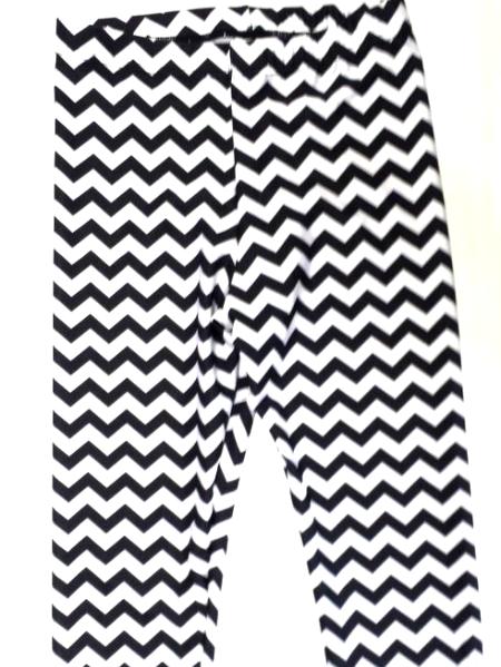 Black White Chevron Capris